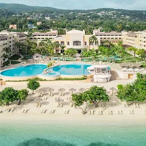 5* Station touristique Iberostar Waves Rose Hall